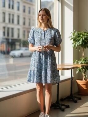 Hyacinth House Blue Floral Puff Sleeve Tiered Skirt Mini Dress Medium